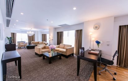 Tower Club Luxury Suite