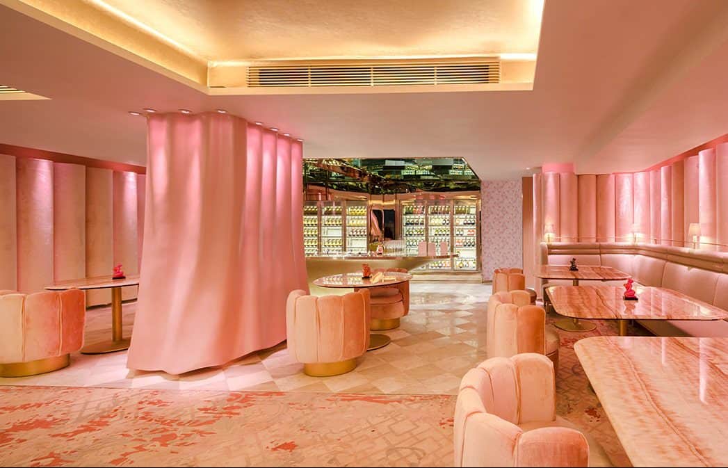 Romantic Champagne Bar In Bangkok Pink Lebua Hotels